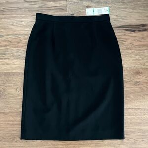 NWT Jones New York Classic Black Pencil Skirt